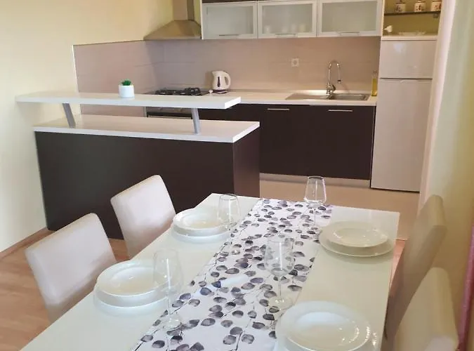 דירה Goga סטאריגרד-פקלניצה