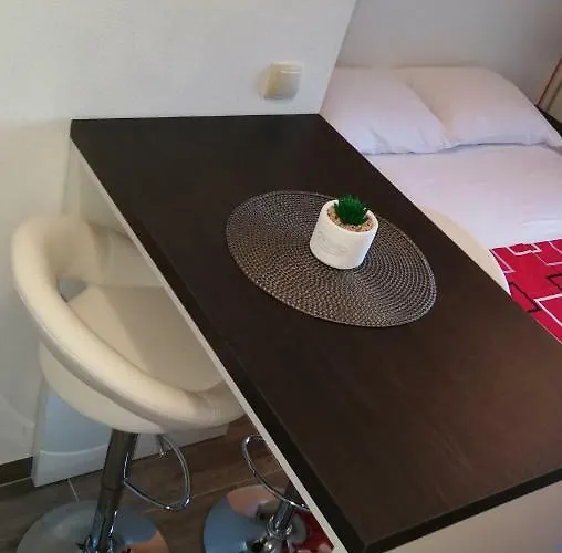 Goga סטאריגרד-פקלניצה